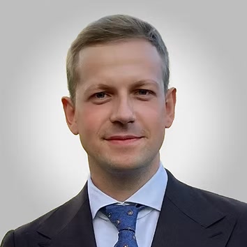 Dr Julien Vanderplasschen